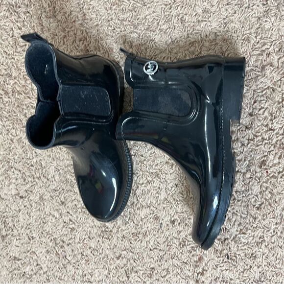 Michael Kors black booties size 7 - Picture 8 of 12